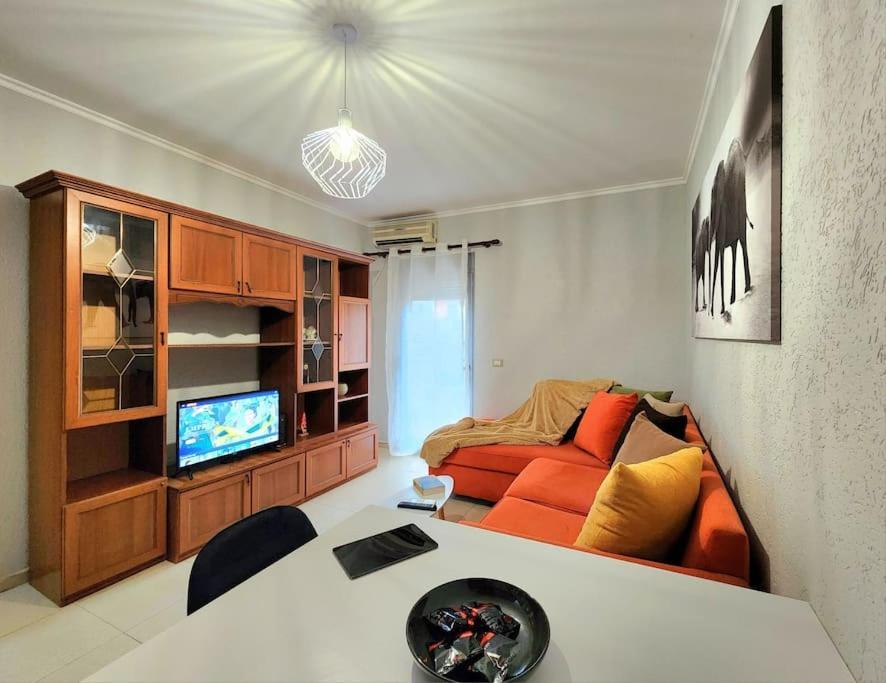 Apartmán One Bd Flat Near Center With 24H Self Check In Tirana Exteriér fotografie